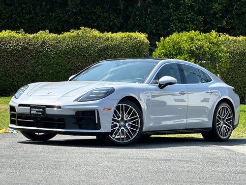 2025 Porsche Panamera Panamera