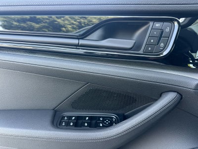 2025 Porsche Panamera Panamera