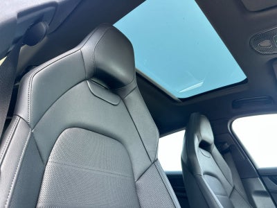 2025 Porsche Panamera Panamera