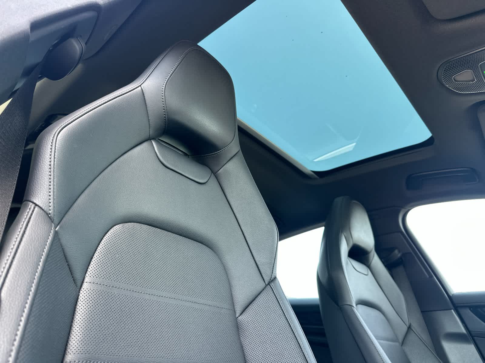 2025 Porsche Panamera Panamera