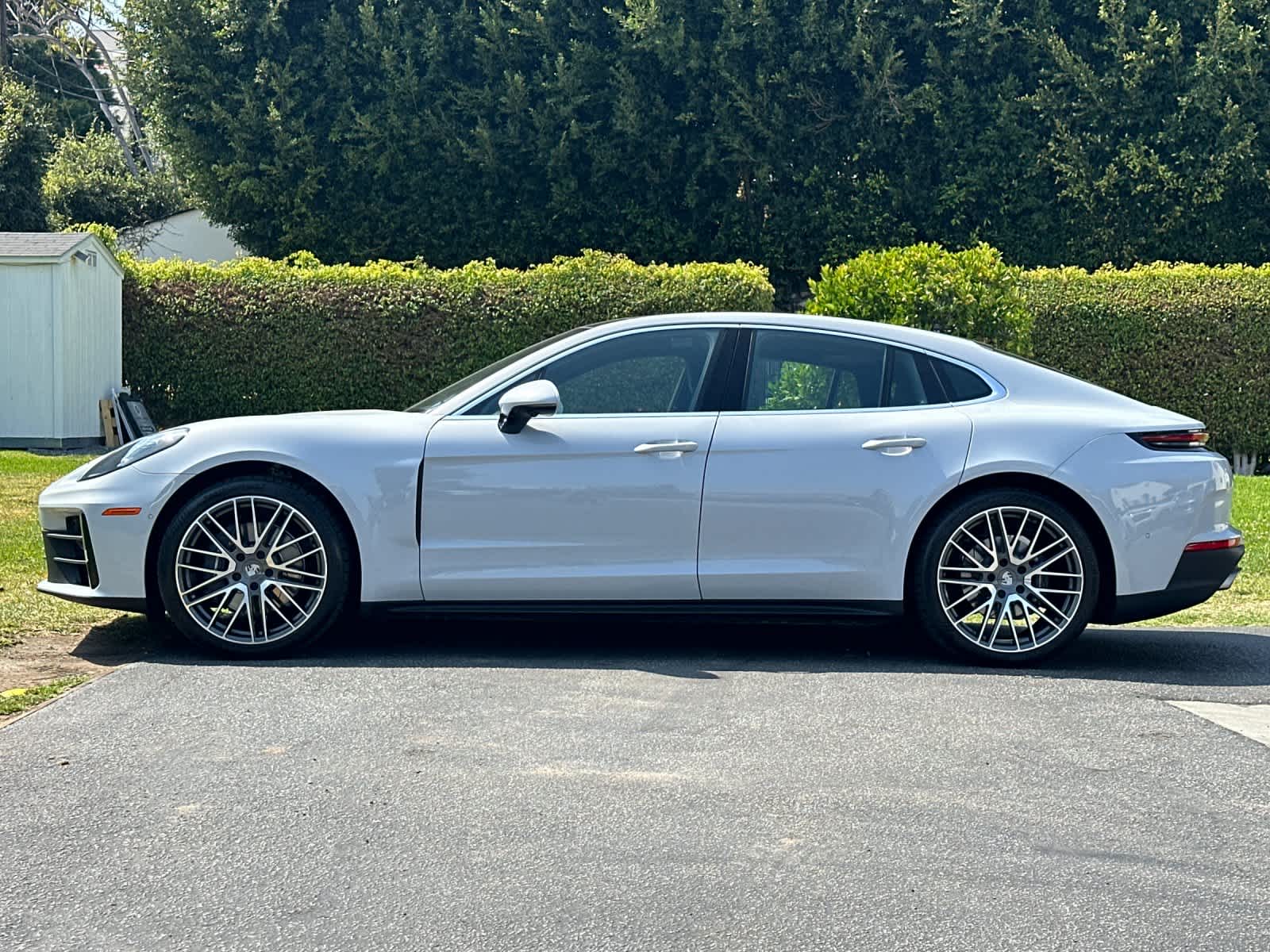 2025 Porsche Panamera Panamera