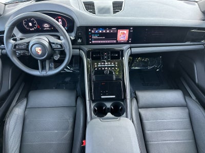 2025 Porsche Panamera Panamera