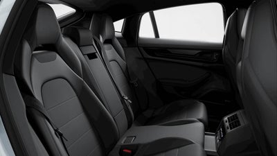 2026 Porsche Panamera 4
