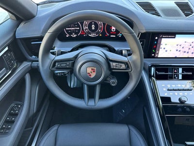 2026 Porsche Panamera 4