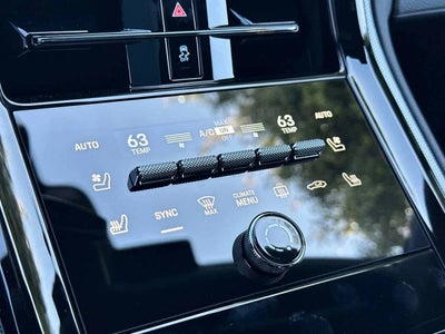 2026 Porsche Panamera 4