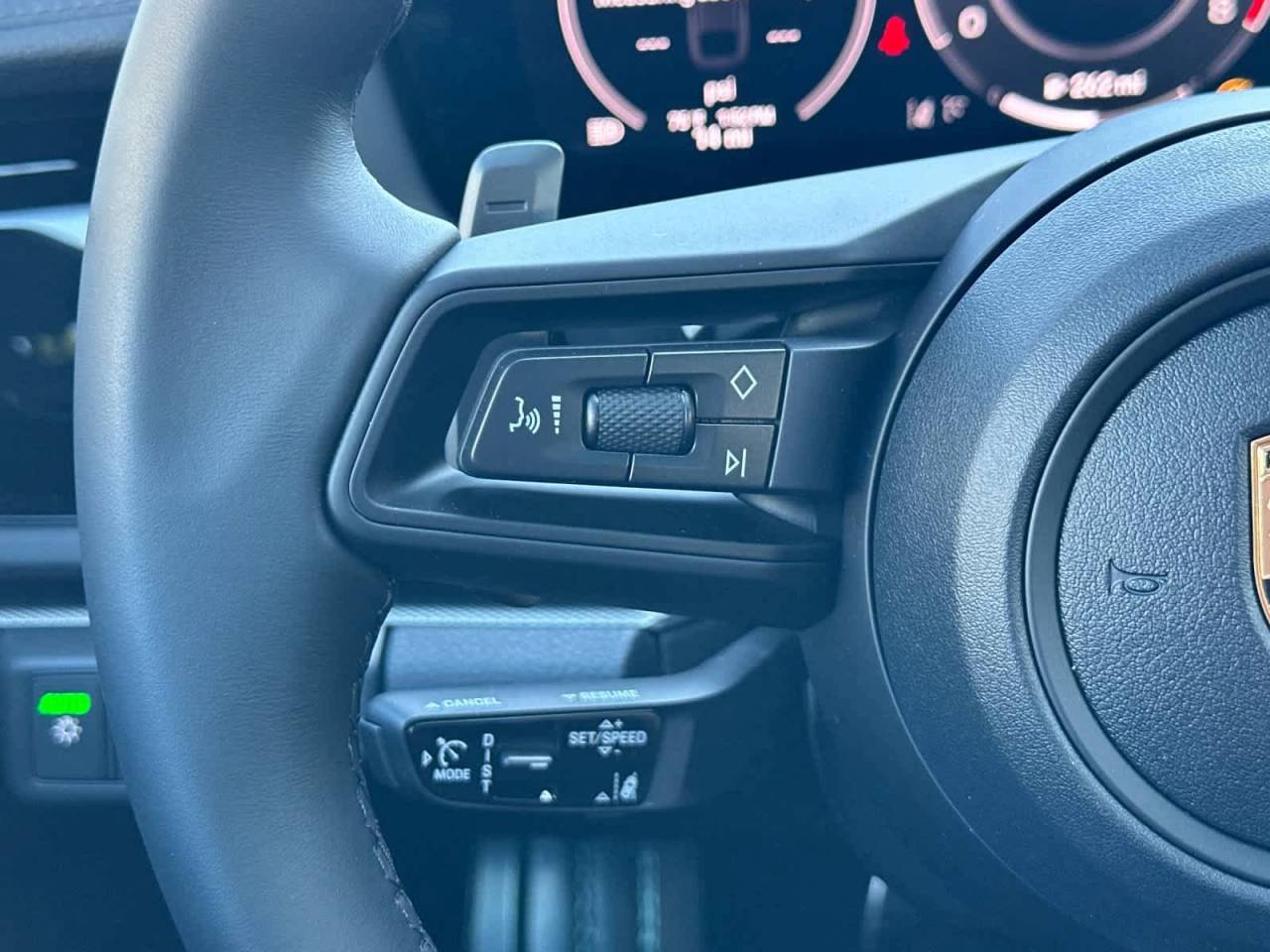 2026 Porsche Panamera 4