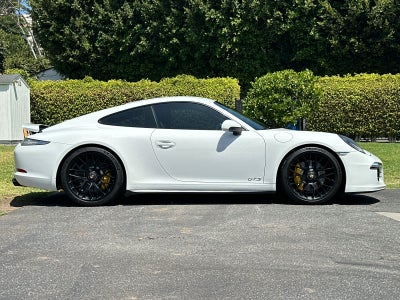 2016 Porsche 911 911 Carrera GTS