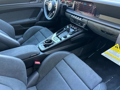 2026 Porsche 911 Carrera 4 GTS