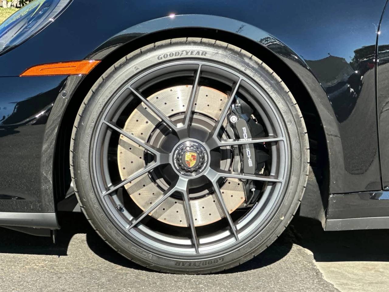 2026 Porsche 911 Carrera 4 GTS