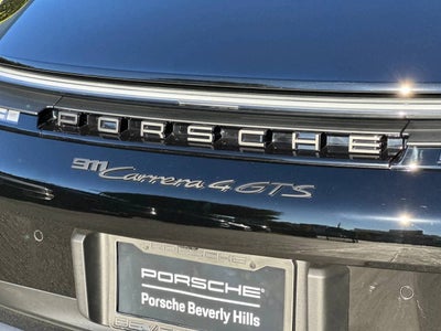 2026 Porsche 911 Carrera 4 GTS