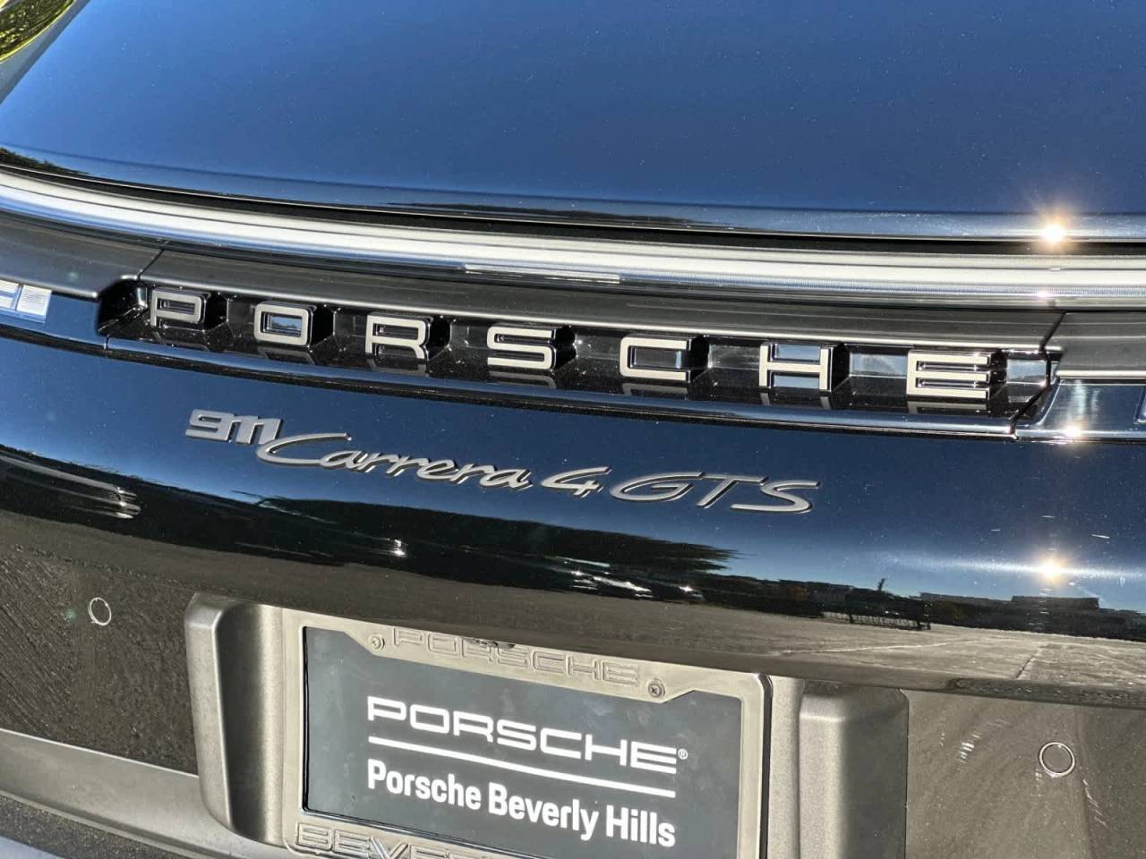 2026 Porsche 911 Carrera 4 GTS