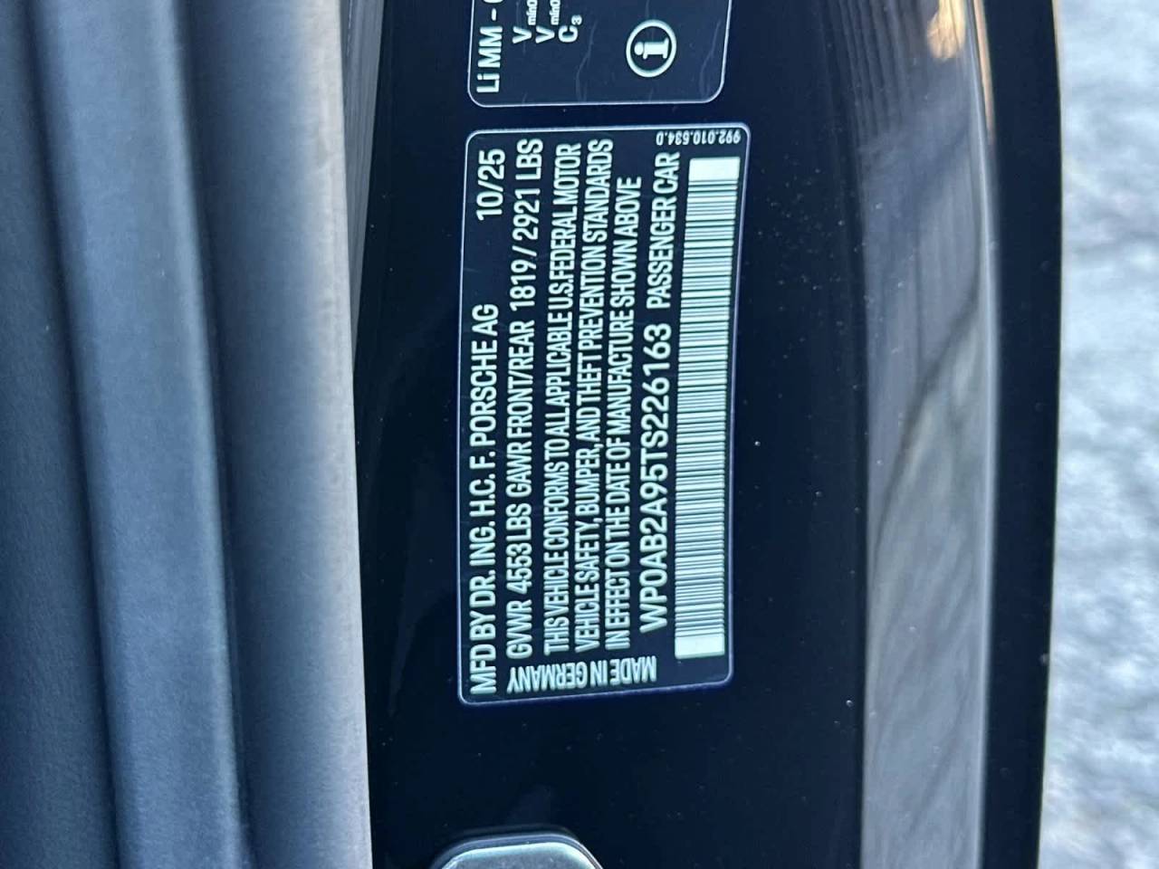 2026 Porsche 911 Carrera 4 GTS