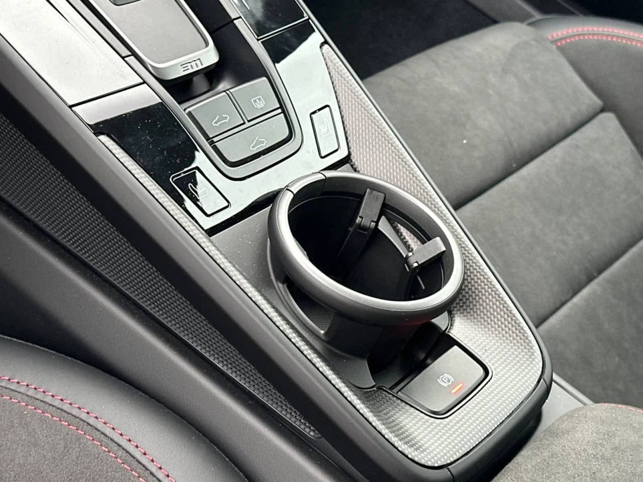 2026 Porsche 911 Carrera 4 GTS