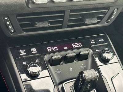 2026 Porsche 911 Carrera 4 GTS