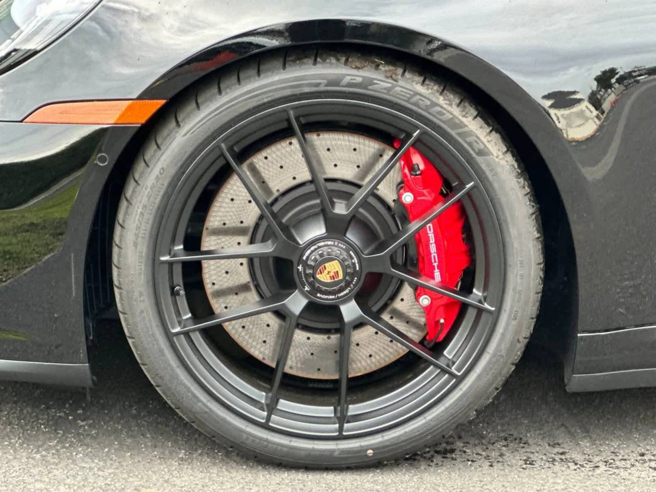 2026 Porsche 911 Carrera 4 GTS