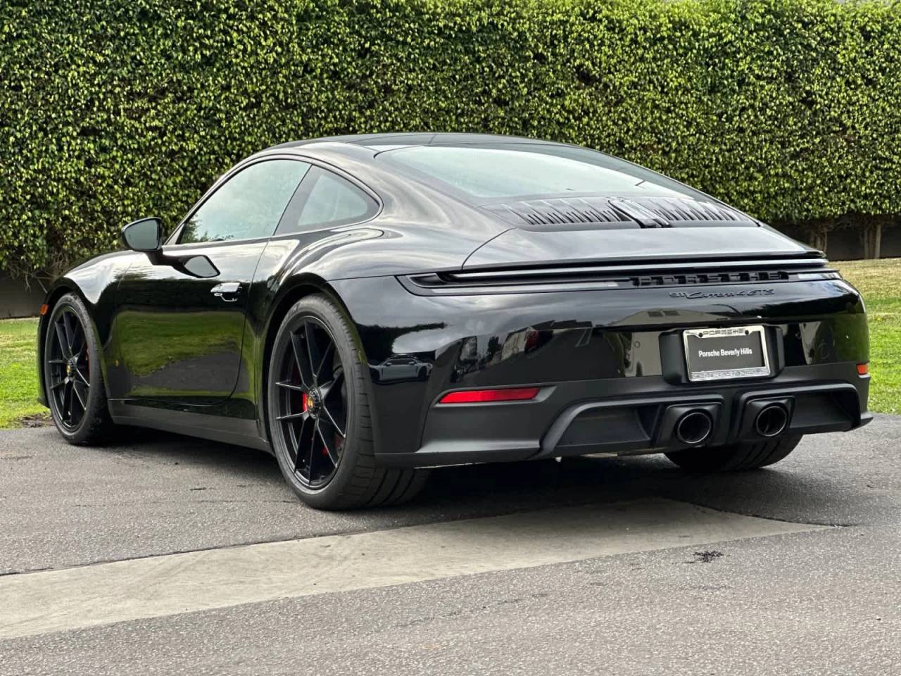 2026 Porsche 911 Carrera 4 GTS