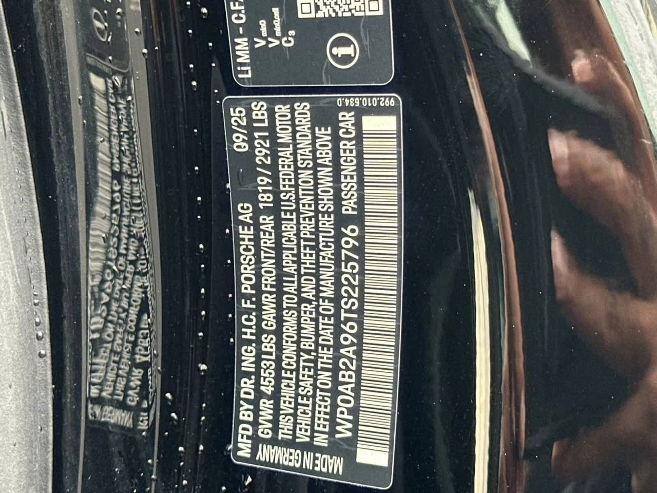 2026 Porsche 911 Carrera 4 GTS