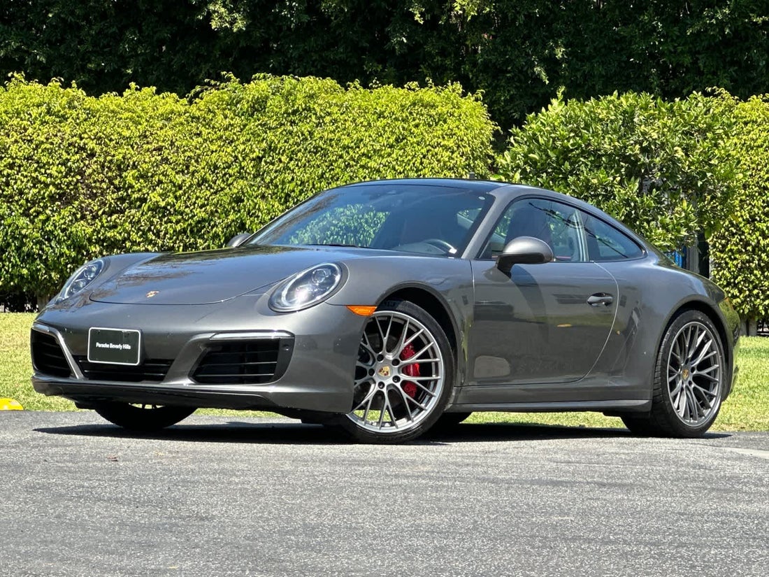 2019 Porsche 911 Carrera 4S