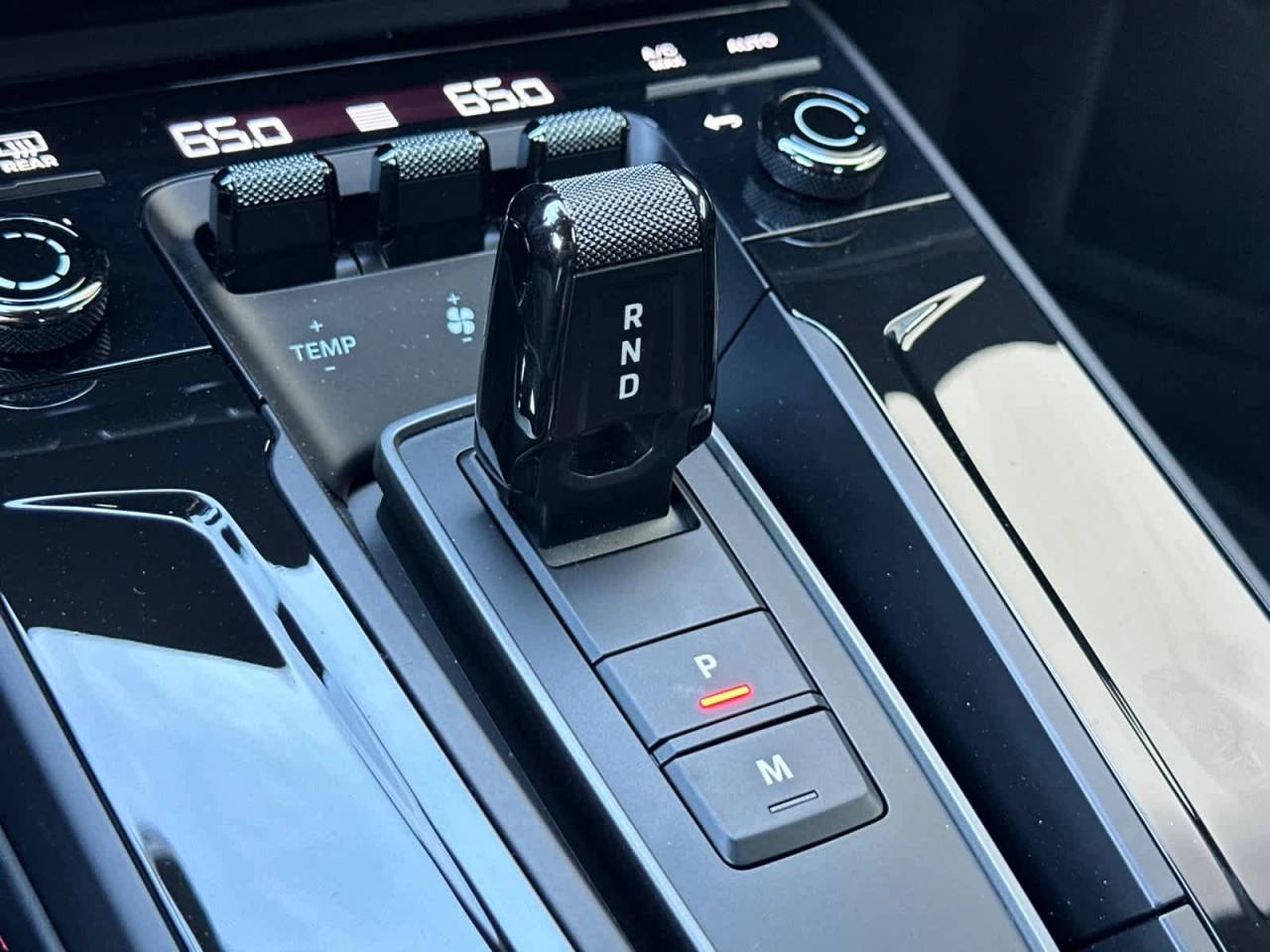 2025 Porsche 911 Carrera GTS