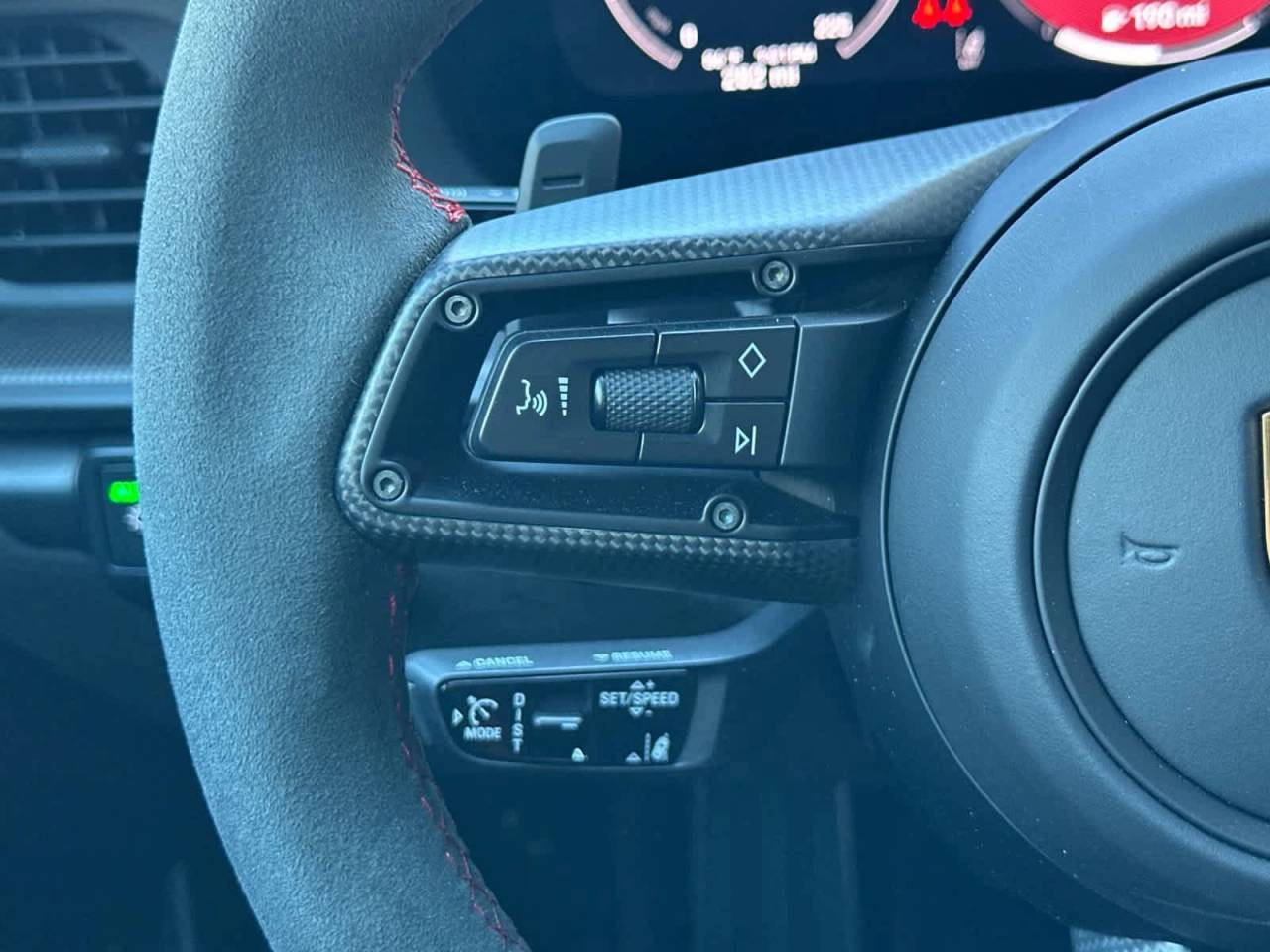 2025 Porsche 911 Carrera GTS