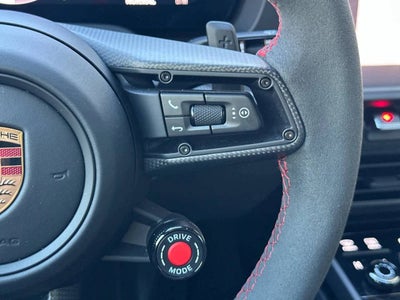 2025 Porsche 911 Carrera GTS