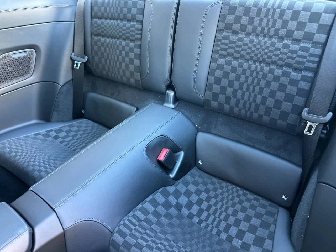 2026 Porsche 911 Carrera 4 GTS