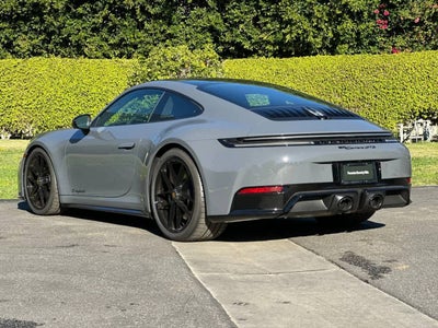 2026 Porsche 911 Carrera 4 GTS