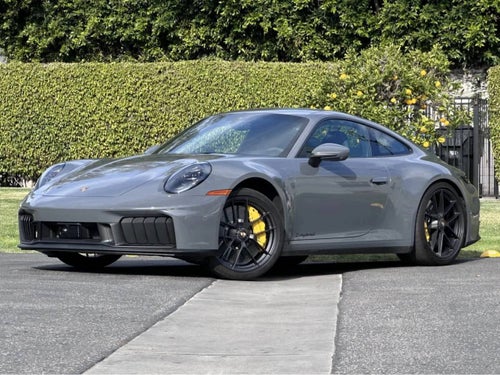 2025 Porsche 911 Carrera GTS