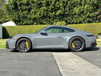 2025 Porsche 911 Carrera GTS