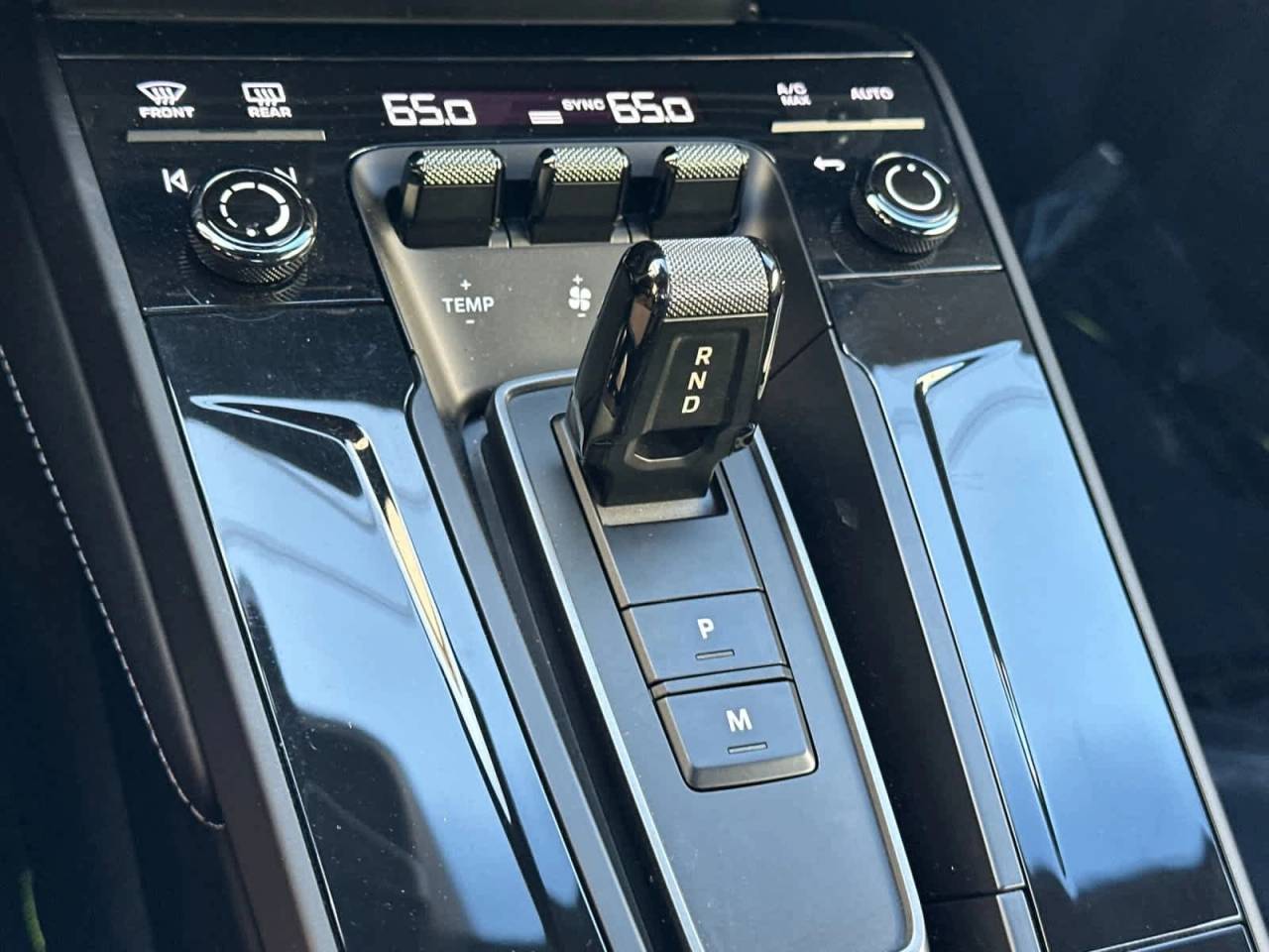 2025 Porsche 911 Carrera GTS