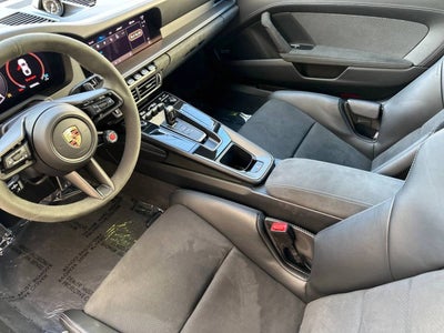 2025 Porsche 911 Carrera GTS