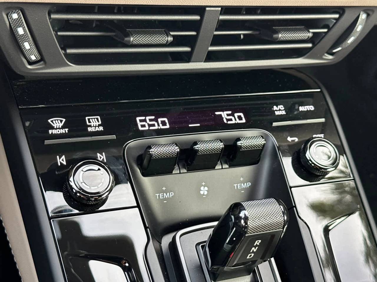 2026 Porsche 911 Carrera GTS