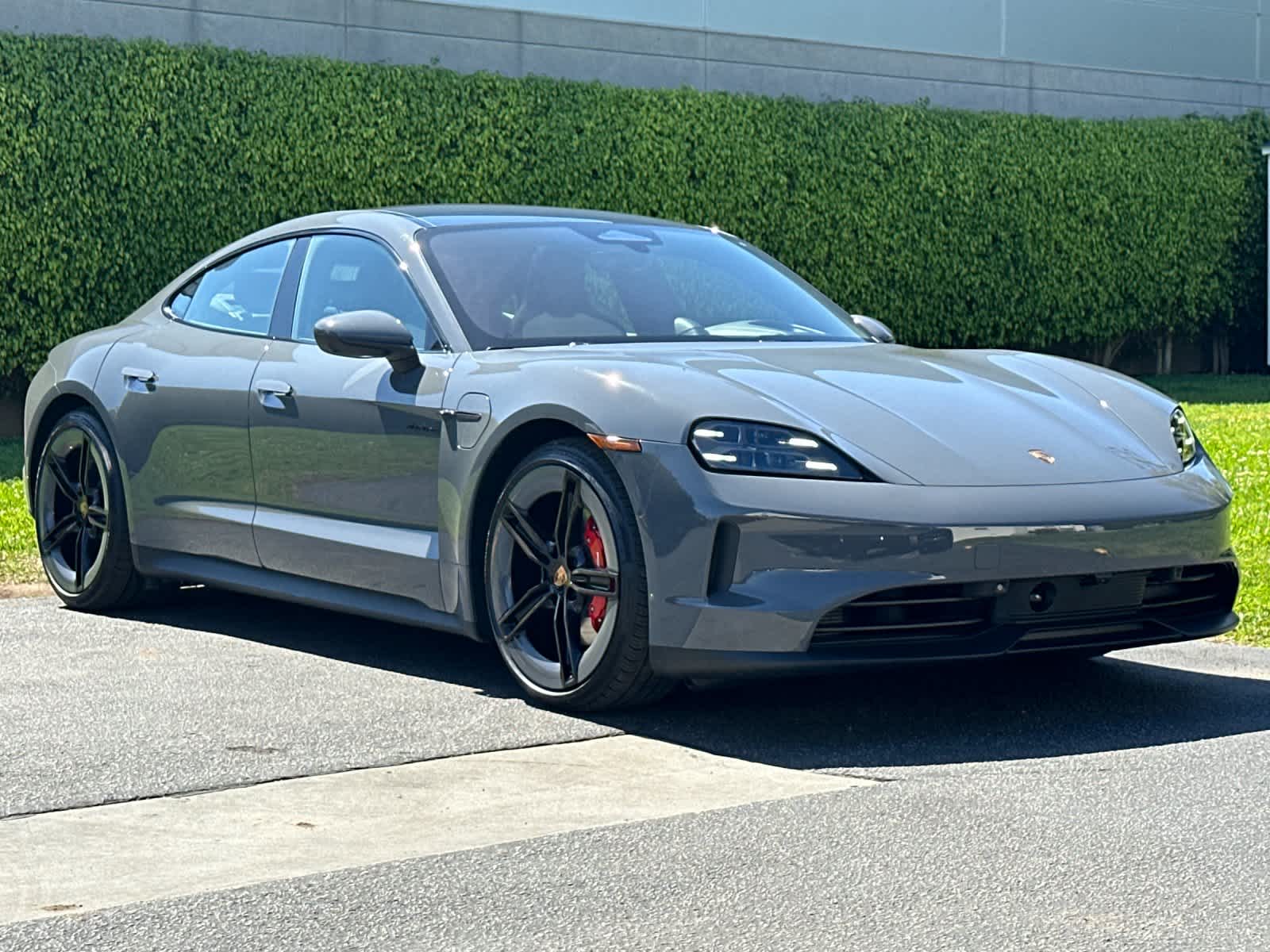2026 Porsche Taycan 4S