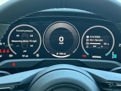 2026 Porsche Taycan 4S
