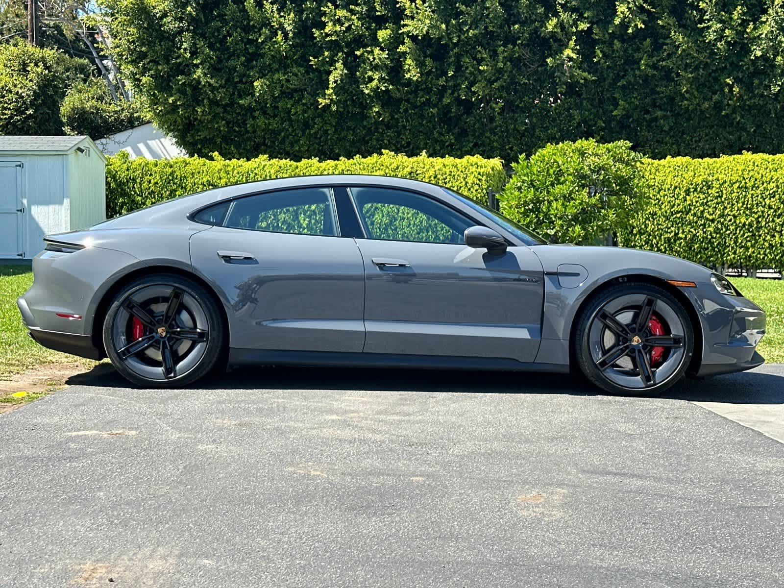 2026 Porsche Taycan 4S