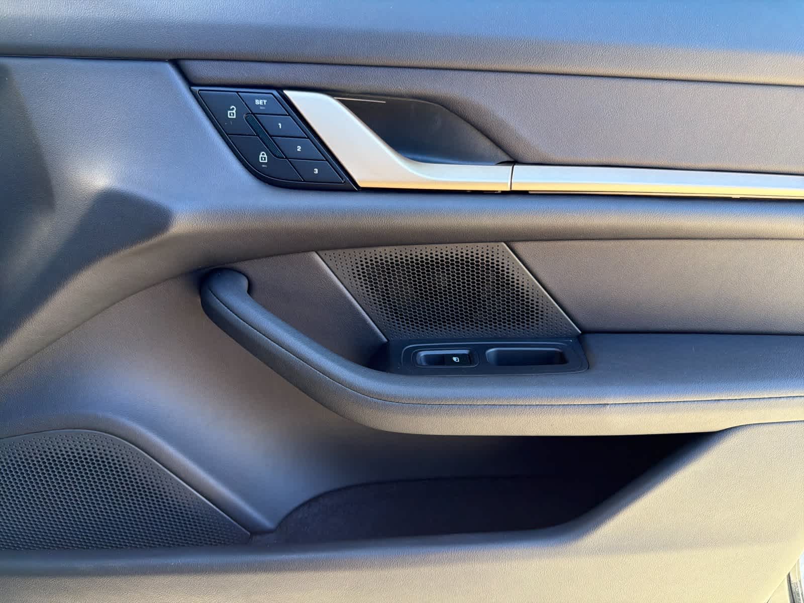 2025 Porsche Taycan Taycan 4S
