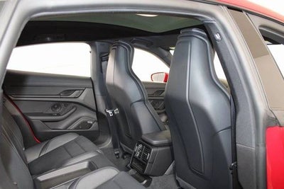 2024 Porsche Taycan 4S