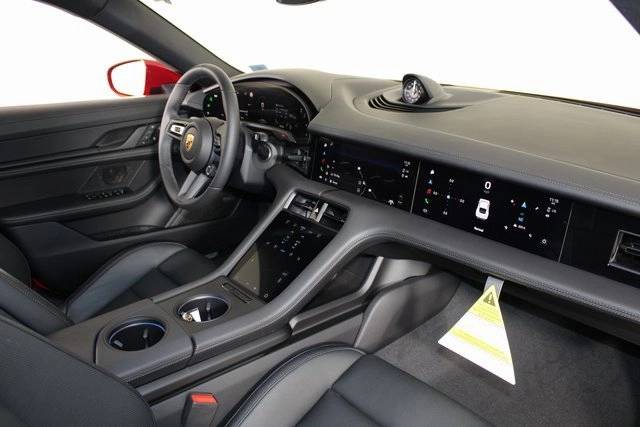 2024 Porsche Taycan 4S