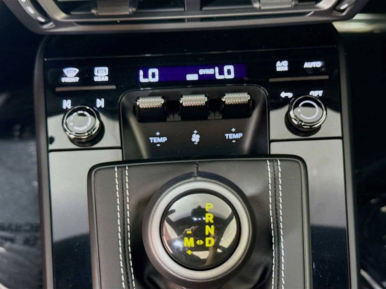 2022 Porsche 911 GT3 w/Touring Package