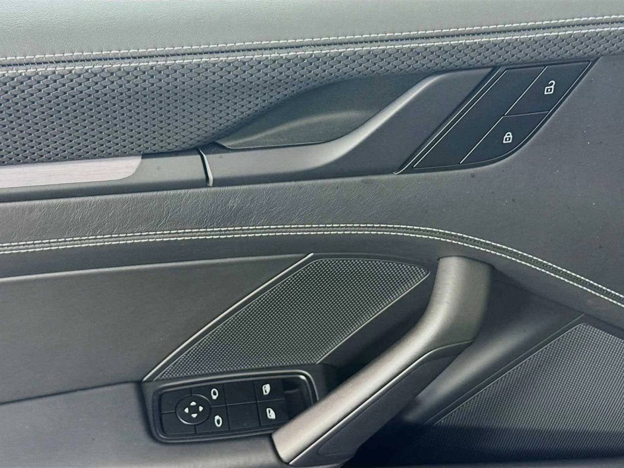 2022 Porsche 911 GT3 w/Touring Package