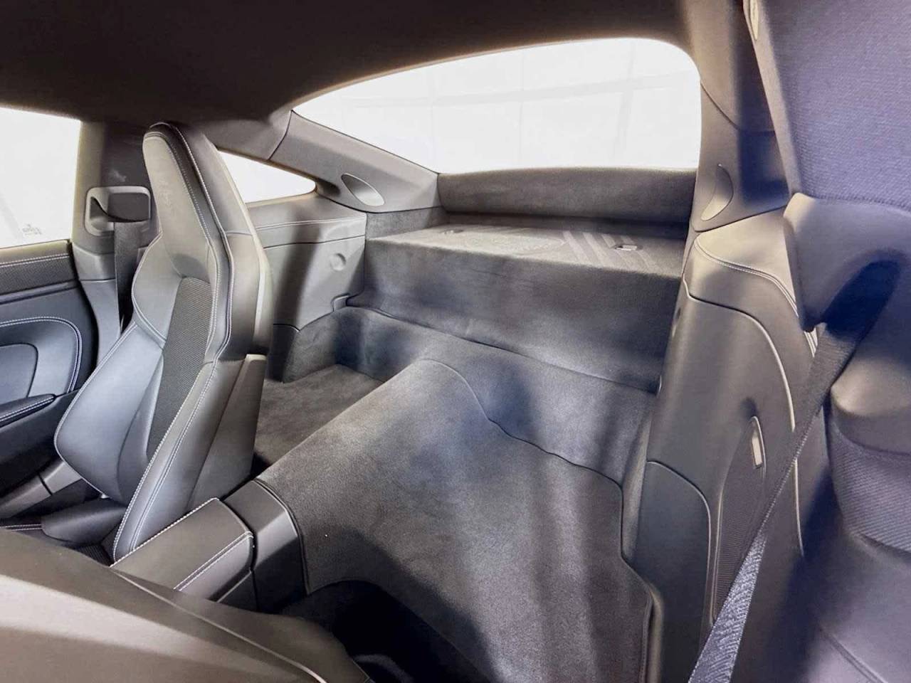 2022 Porsche 911 GT3 w/Touring Package