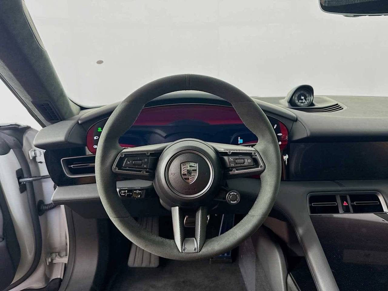 2025 Porsche Taycan Turbo