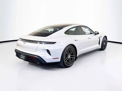 2025 Porsche Taycan Turbo