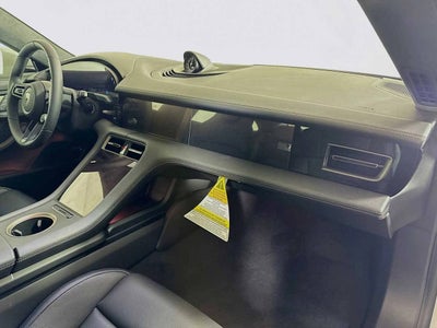 2025 Porsche Taycan Turbo