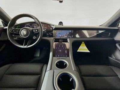 2025 Porsche Taycan Turbo