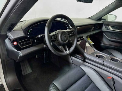 2025 Porsche Taycan Turbo