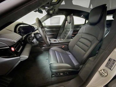 2025 Porsche Taycan Turbo