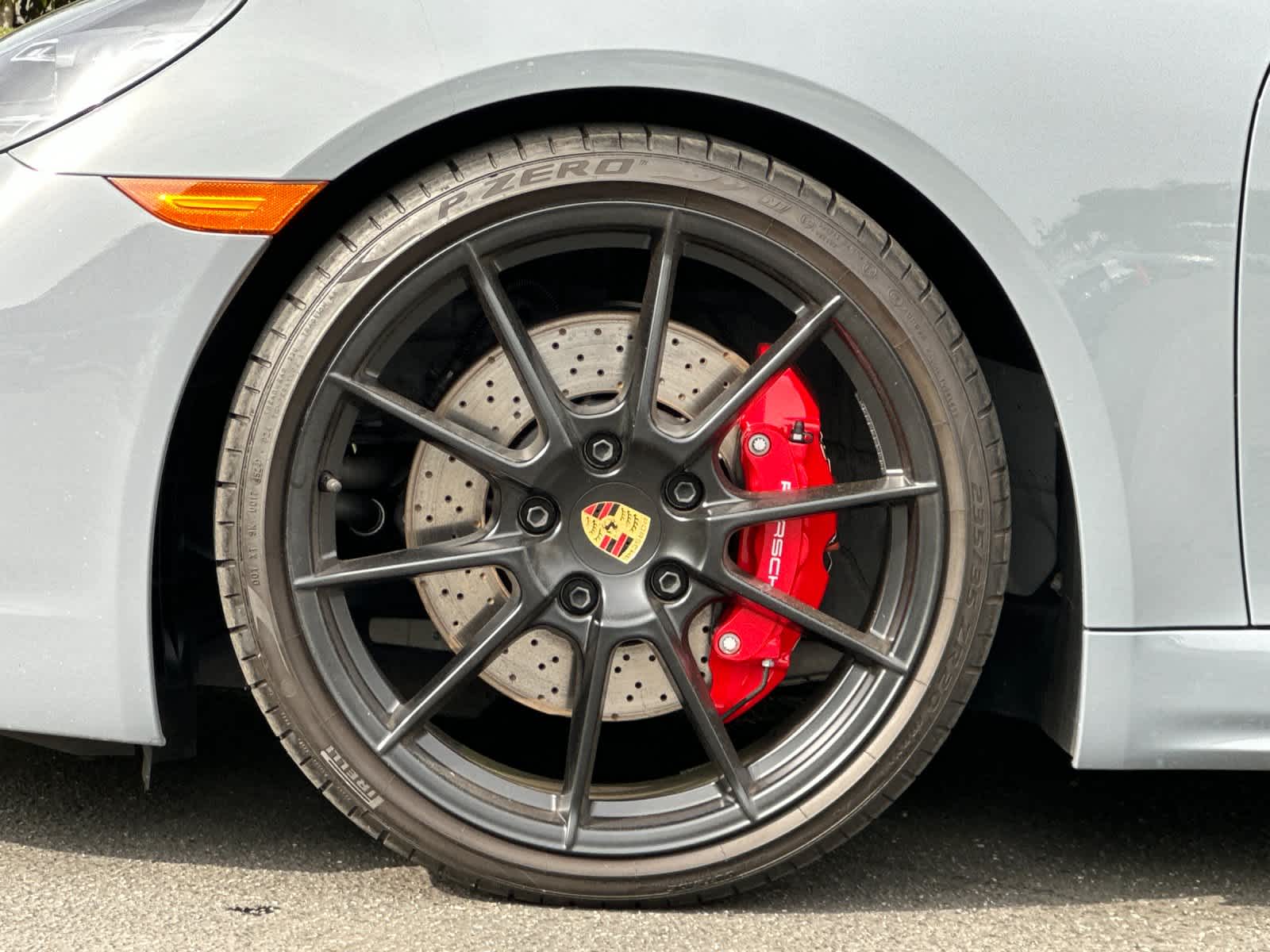 2025 Porsche 718 Cayman GTS 4.0