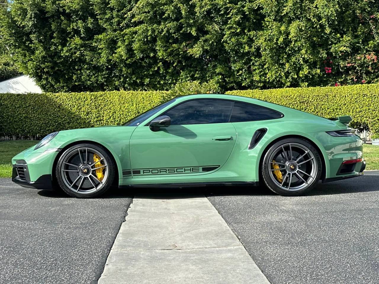 2022 Porsche 911 Turbo S