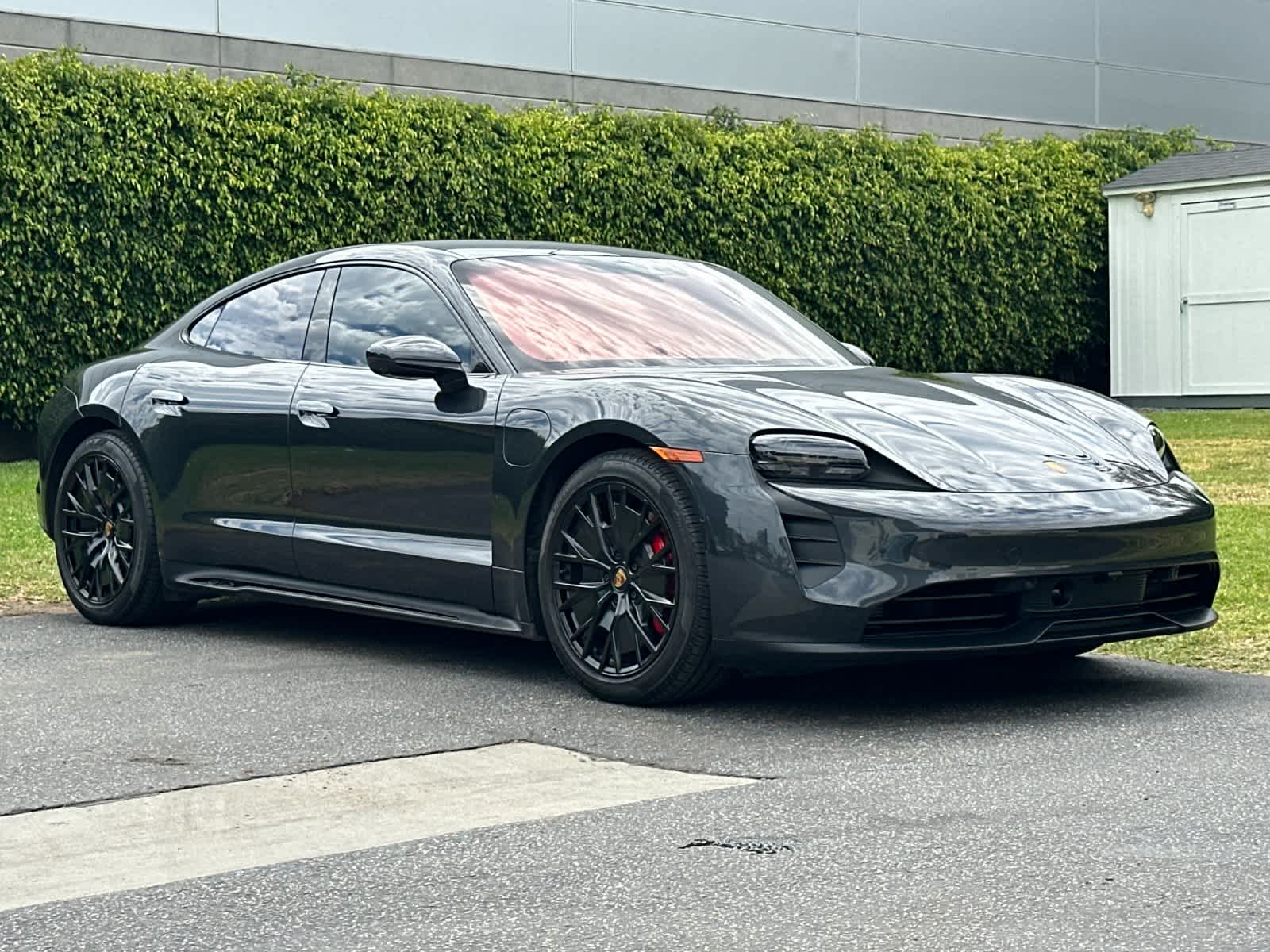 2023 Porsche Taycan Taycan GTS (MY23)